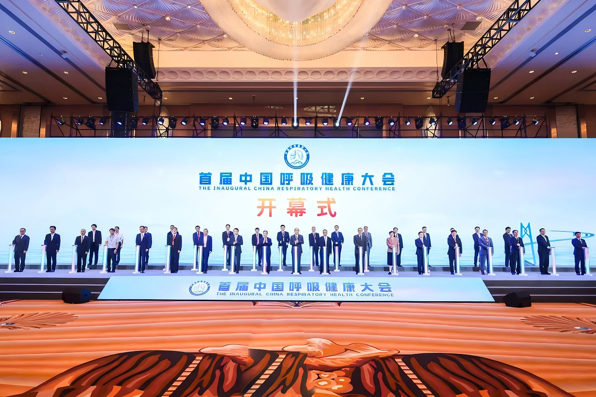 1728956791175310.jpg 1728956791175310.jpg