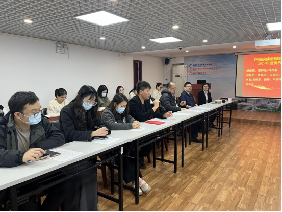 1740705238889488.png 1740705238889488.png