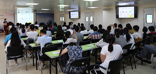 1537842840213558.jpg 1537842840213558.jpg